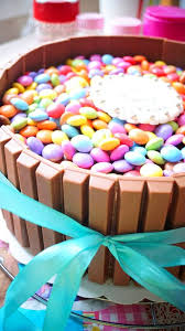 Gateau Au Chocolat Kit Kat Smarties Aux Delices Du Palais Gateau Au Chocolat Kit Kat Gateau Chocolat Gateau Kitkat