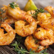 Brochettes De Gambas Flambees Au Vieux Rhum Recette Brochette Crevette Crevettes Barbecue Brochette
