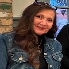 Can someone recommend a good dj I could possibly use for wedding?