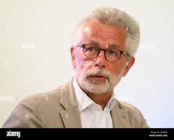 Robert lord director hi-res stock photography and images