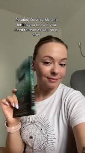 Should You Read The Shatter Me Series