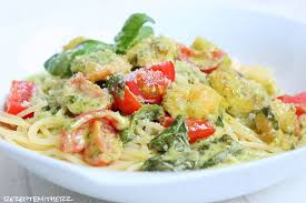 Ein Lieblingsgericht Bei Vapiano Von Meinem Gottergatten Ist Scampi E Spinaci Nudeln In Einer Basilikum Sahn Thermomix Rezepte Rezepte Einfache Gerichte