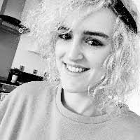 Vicky Peel's Instagram, Twitter & Facebook