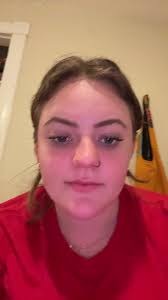 Isabelle Randall (@isabelle_renee)