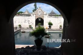 Senin, 28 desember 2020, 17:20 wib. Taman Sari Yogyakarta Buka Mulai Rabu Republika Online