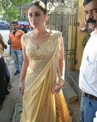 Kareena Kapoor Latest Images In Saree Looking Cute Actress Doodles Bollywood Fashion Indian Outfits Indian Designer Outfits