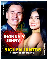 El Amor No Tiene Edad! Jhonny Rivera y Jenny López Demuestran Que Su  Relación Sigue Firme #NoticiaslaVirginia El reconocido cantante de música  popular, Jhonny Rivera, de 51 años, y su novia, la