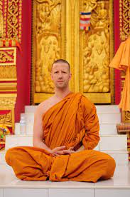 Thailand has the second largest buddhist population in the world, after china. Ordain As A Buddhist Monk Or Nun For A Month Mindfulness Project