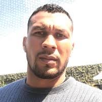 100+ perfiles de «Jose Lino»