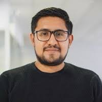 Alberto Bryan's Instagram, Twitter & Facebook