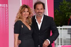 L'actrice ingrid chauvin a confié au magazine paris match qu'elle avait songé à rejoindre jade, sa fille de 5 mois décédée brutalement l'année dernière. Ingrid Chauvin Comment Son Couple Avec Thierry Peythieu A Su Closer