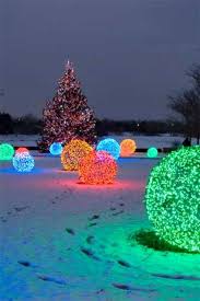 More Easy Holiday Decorations Page 2 Of 2 Princess Pinky Girl Easy Holiday Decorations Light Balls Christmas Outdoor Christmas Decorations