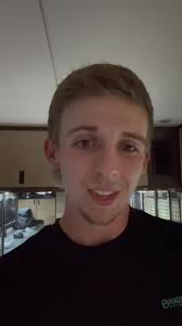 Set quick time in qualifying 💨 and grabbed 4th in the heat. Started 9th in  the A Main, but coming off Turn 2