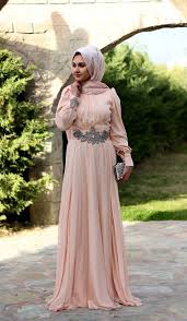 Pin On فساتين سهرة طويلة للمحجبات 2014