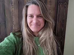 Rebecca Fairbanks's Instagram, Twitter & Facebook