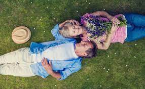 Pe de o parte, el va dori sa arate cat de interesant si incredibil este, dar pe de alta parte, el va avea probleme in a comunica tot ce simte. Barbatul Varsator Indragostit Despre ViaÈa Din Romania