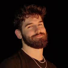 Cade Lewis (@thecadelewis) • Threads, bày tỏ nhiều hơn