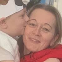 Shelly Mcgrath's Instagram, Twitter & Facebook