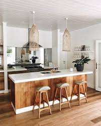Being designed for a more tropical climate these homes are very open to the outside with outdoor living areas aplenty. 25 Inspiring Tropical Kitchen Decor Ideas Digsdigs