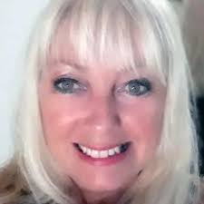 mountainretreatspa.com |