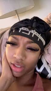 Hello lovelies, can I get a 👋 hi from you if your a true fan