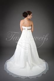 We did not find results for: Brautkleid Tw0146b Mit Braunem Band Und Silberner Stickerei