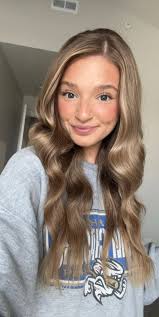 What hair stylists in or around Texarkana work