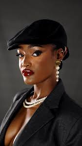 Smooth like butter 🧈 , Makeup: @honells_beautifier , #quanimagery #explore  #fashion #beauty #reel #viralreels