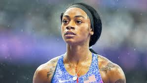 Lizzo debuted a must-see blonde hair transformation at the 2025 #MetGala . 