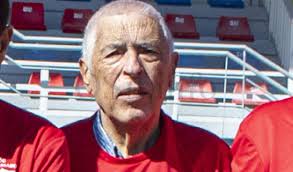 O Barco di adeus a Julio Fernández "Julín", ex concelleiro e un dos  fundadores do CD Barco