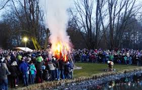 Wir zeigen ihnen nicht nur die genaue position auf der karte, sondern versorgen sie zusätzlich mit vielen informationen zu umliegenden ämtern, behörden, bildungsinstitutionen sowie freizeitangeboten. Britzer Garten Thema