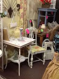 Interior design, home decorating, interior decorators, interior designers and more in gainesville, tx. Cute Stuff At Chic Or Shabby In Gainesville Ga Home Decor Furniture Decor