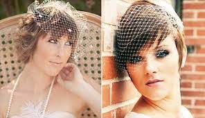 How To Wear A Birdcage Veil Emmaline Bride Wedding Blog Short Wedding Hair Bride Hair Accessories Wedding Hairstyles