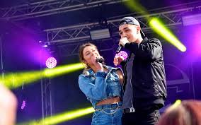 Lotta på liseberg will be filmed at its usual location of the liseberg amusement park in gothenburg — but with no audience. Hanna Ferm Och Liamoo Pa Sjunde Upplagan Av Stort Jubileumsparty Stromstads Tidning