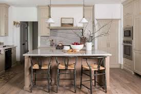 One of the advantages of this kitchen layout is that it discourages traffic through the preparation area. 20 Simple Yet Stunning Kitchen Design Ideas