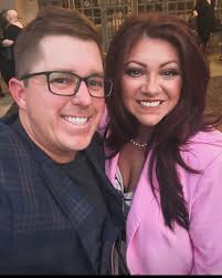 Heather Neese's Instagram, Twitter & Facebook