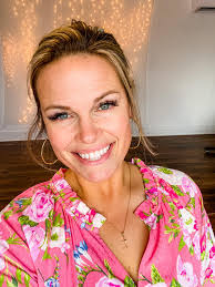 Jann Ledbetter's Instagram, Twitter & Facebook