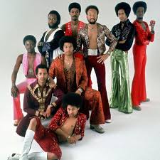 Verzuz pits the isley brothers against earth, wind, & fire tonight: Y4qcw Ec L9vem