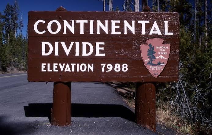 North American Continental Divide - Geography Realm