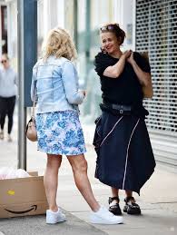 She made her 30 million dollar fortune with howards end, keep. Helena Bonham Carter Out In London 08 Gotceleb