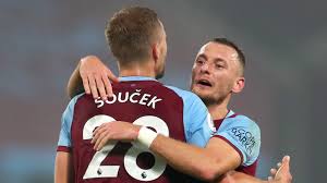 Podívejte se, co tomaš souček (tomasouek) nalezl(a) na pinterestu, největší sbírce nápadů na světě. Vladimir Coufal And Tomas Soucek The Czech West Ham Couple Hailed By Aaron Cresswell As The Most Humble And Honest Professionals Football News Insider Voice