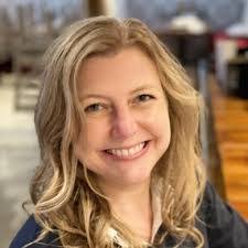 Amber Denham's Instagram, Twitter & Facebook