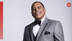 Wilfrido Vargas recibe alta médica tras recuperarse de neumonía- Grupo  Milenio