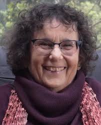 Growing Up Below Sea Level: A Kibbutz Childhood: Biale, Rachel:  9781942134633: Amazon.com: Books