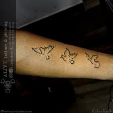 If you're getting a tattoo because you're drunk or high, rebellious or your friends are goading you, then you're getting a tattoo for all the wrong reasons and the choice you make is likely to reflect this lack of. Tattoo Studio Alive Tattoos Piercing Alive Tattoos Piercing Facebook