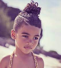 Neue Susse Haarschnitte Fur Jungen Kleinkinder Mit Lockigem Haar Neue Haare Modelle Madchen Haarschnitt Jungen Haarschnitt Kinder Haarschnitte