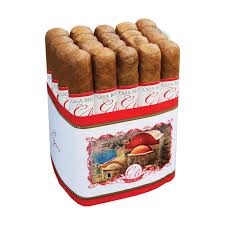 Manufactured in nicaragua, the casa bella boasts smooth flavors of nut, hay, and sweet tobacco which can be attributed to its seamless ecuadorian connecticut. Buy Casa Bella Cigars Online