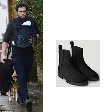 See more of kit harington on facebook. Kit Harington Wearing Chelsea Boots In London On February 16 2021