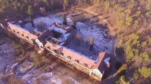 Fast alles wurde gestohlen oder zerstört. Point Of Interest Die Alte Chirurgie In Beelitz Heilstatten Aus Sicht Einer Drohne Youtube