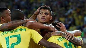 Brasil fue muy superior en las semifinales y jugará por el boleto para tokio 2020. Brasil Vence A Servia Por 2 A 0 E Pega O Mexico Nas Oitavas De Final Copa 2018 Extra Online